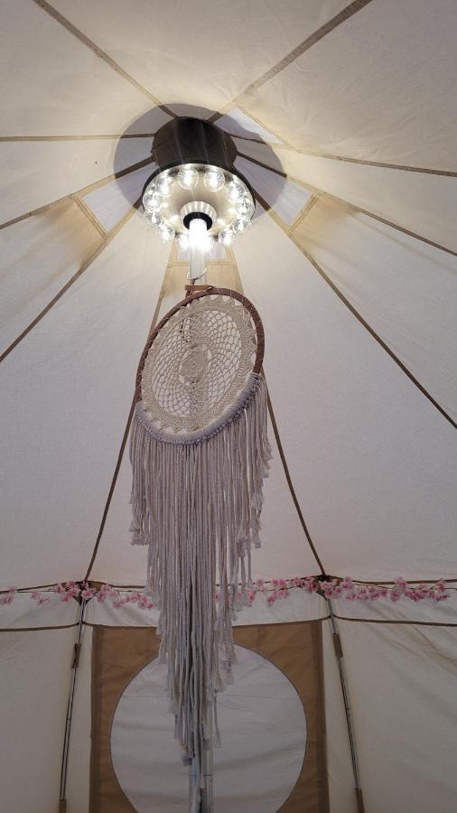 Hotel Glamping In Dromineer Esterno foto