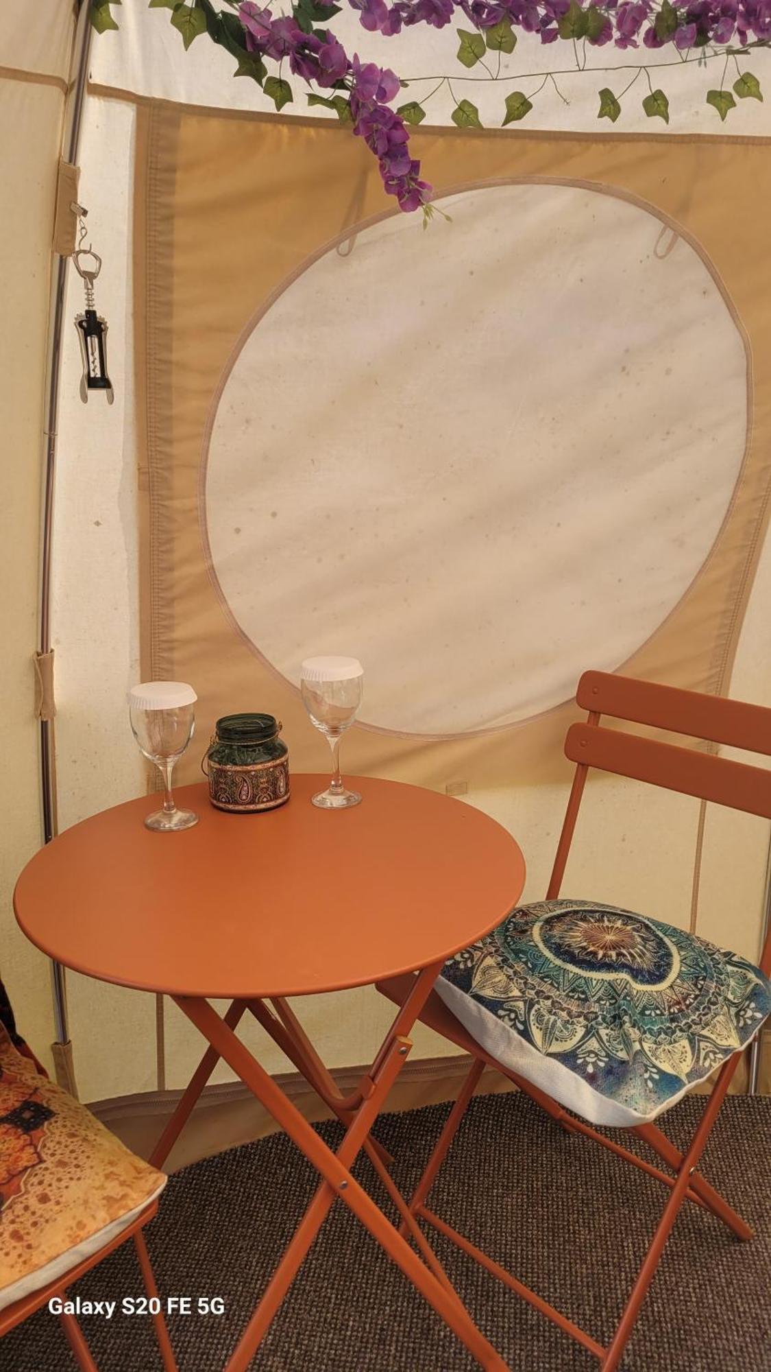 Hotel Glamping In Dromineer Esterno foto